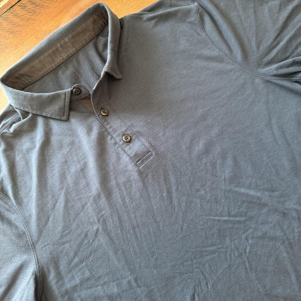 Lululemon Athletica Polo Shirt Mens Medium Blue Solid Performance Stretch Casual